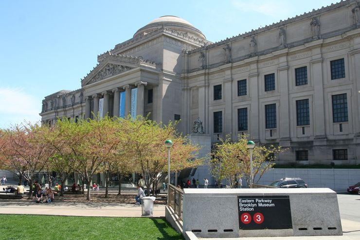 brooklyn museum of art tours